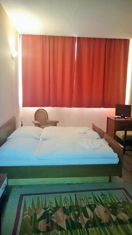 Hotel Konferencia 기오르 외부 사진